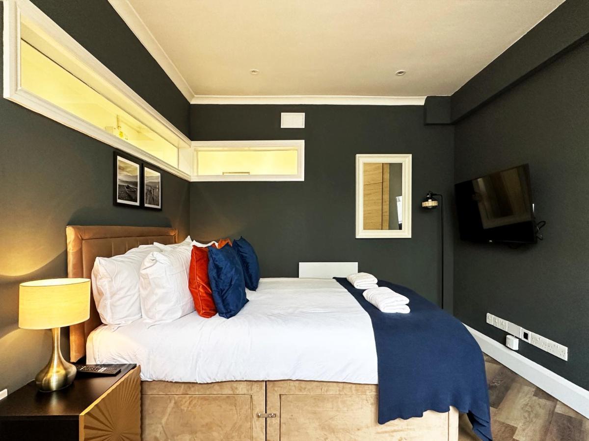 Liam Place Near Hyde Park - 1 Double Bed, 1 Sofa Bed, Spacious Apartment, Private Entrance London Kültér fotó