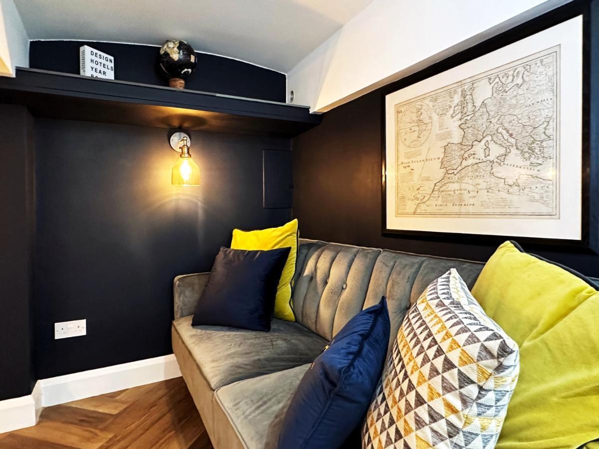 Liam Place Near Hyde Park - 1 Double Bed, 1 Sofa Bed, Spacious Apartment, Private Entrance London Kültér fotó