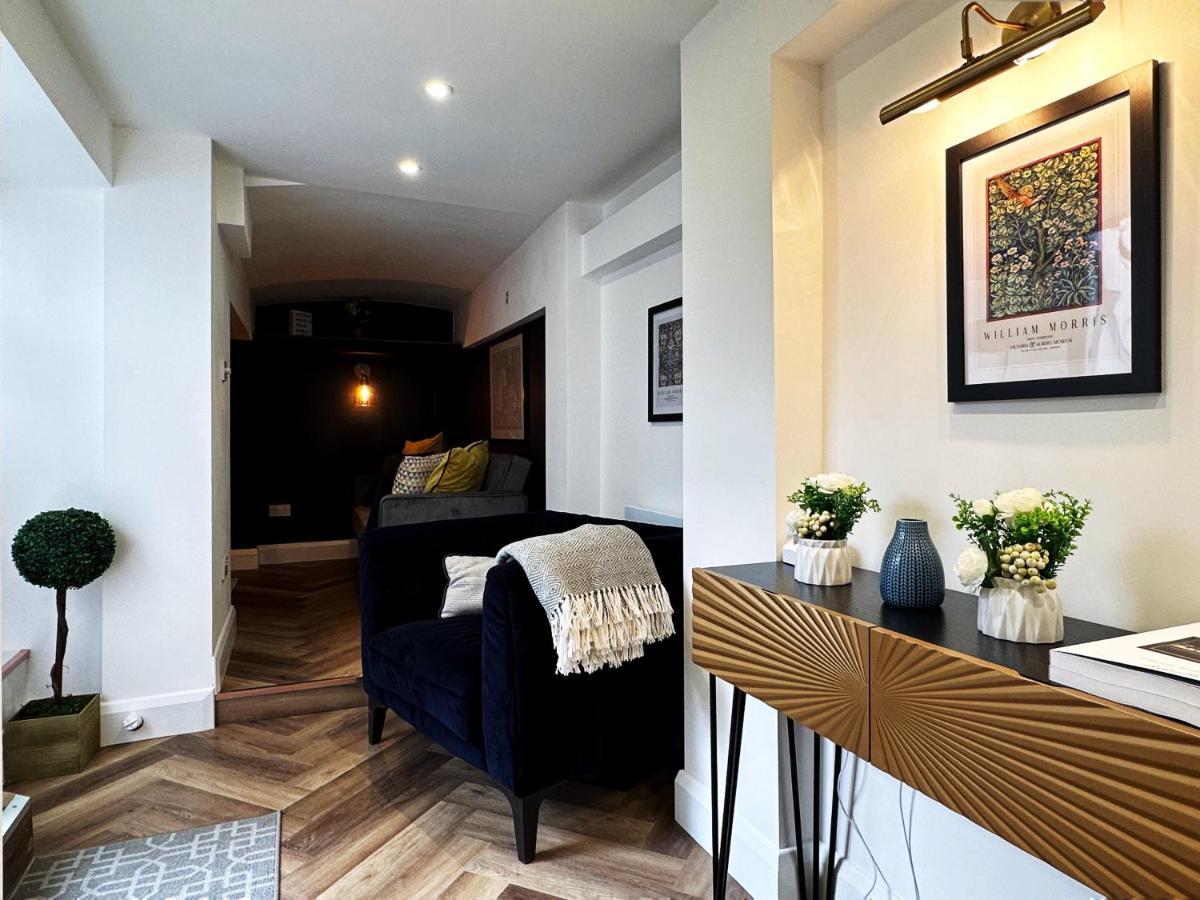 Liam Place Near Hyde Park - 1 Double Bed, 1 Sofa Bed, Spacious Apartment, Private Entrance London Kültér fotó