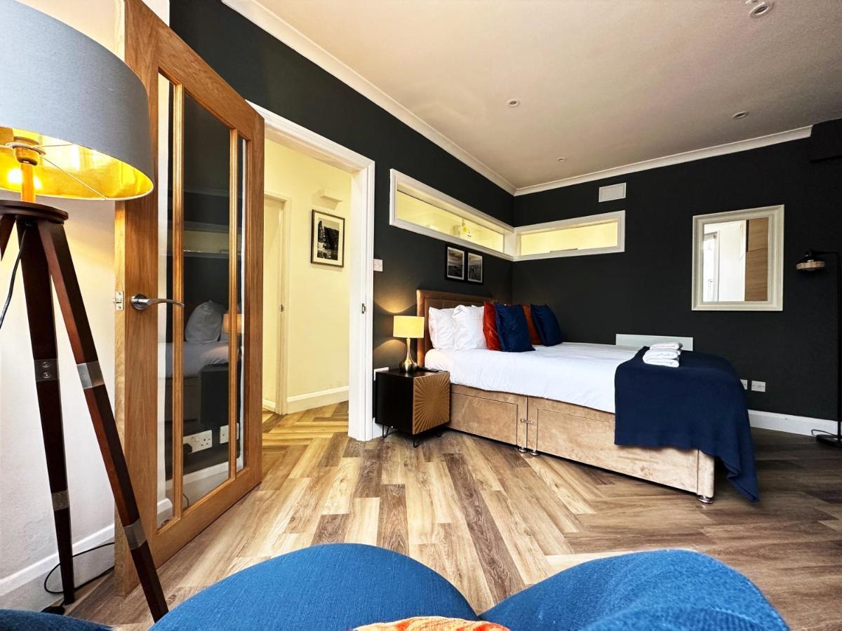 Liam Place Near Hyde Park - 1 Double Bed, 1 Sofa Bed, Spacious Apartment, Private Entrance London Kültér fotó